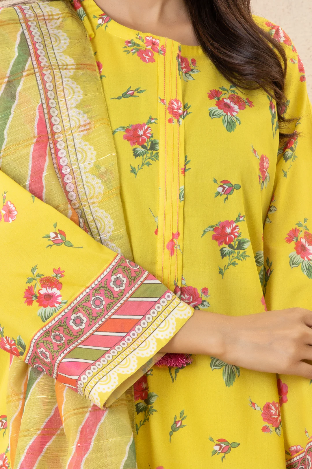 Kurta Dupatta Trouser - 2111 - Image 9