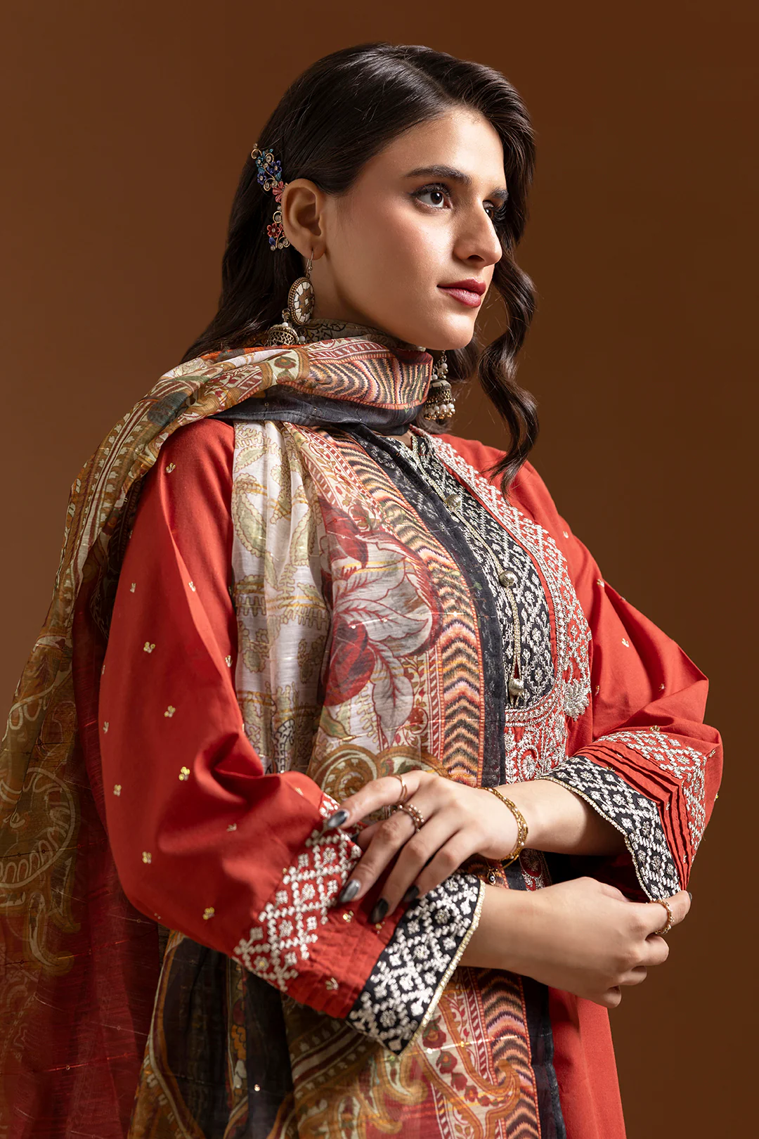 Embroidered Kurta Dupatta Trouser - 2136 - Image 10
