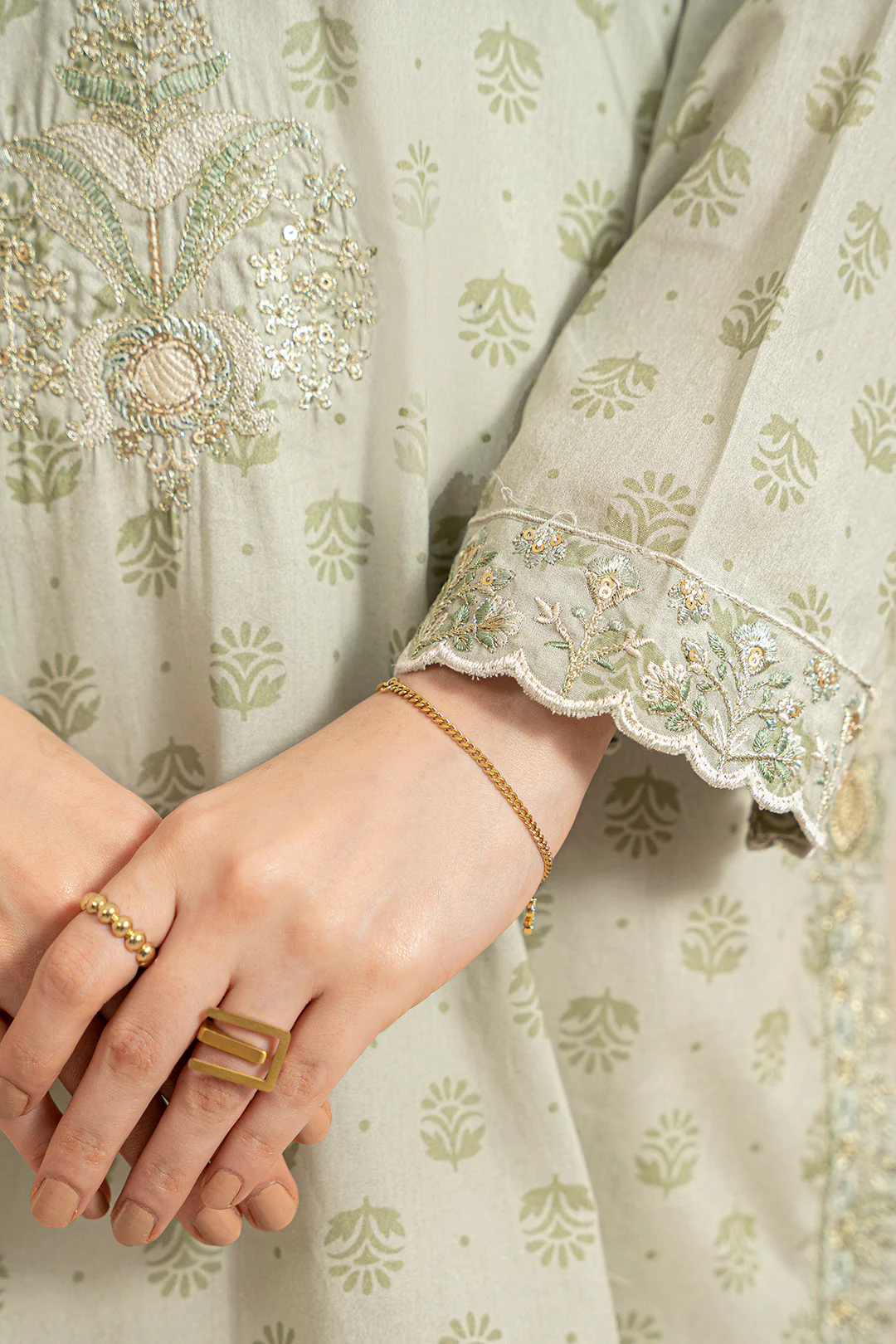 Embroidered Kurta Dupatta Trouser - 2137 - Image 5