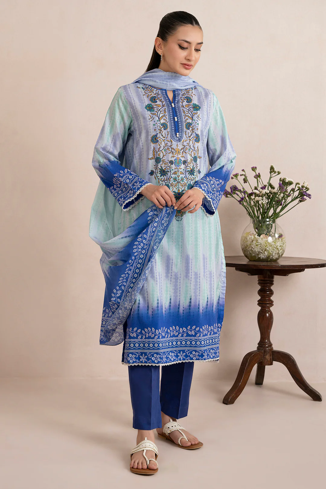 Kurta Dupatta Trouser - 1453 - Image 3