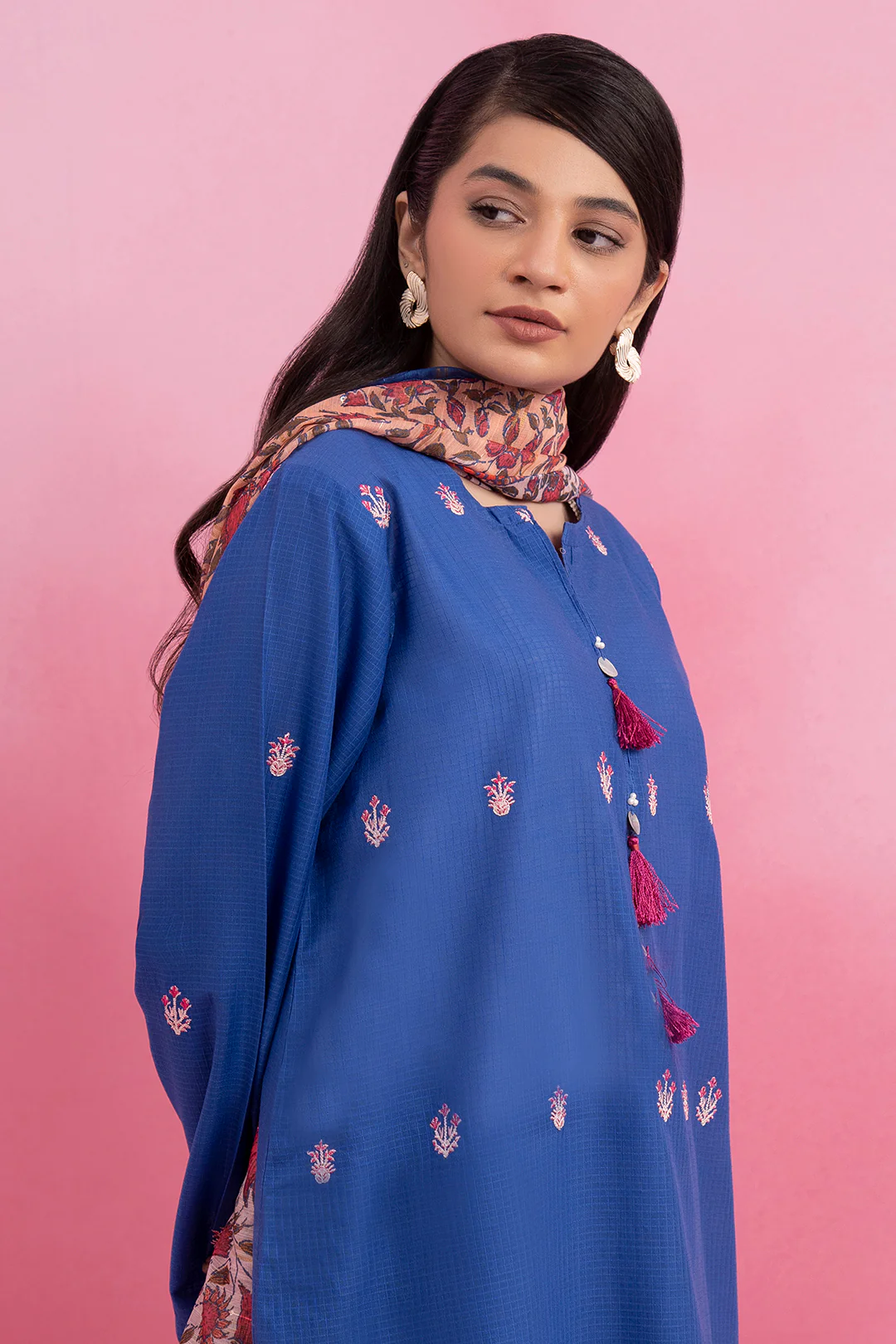 Embroidered Kurta Dupatta Trouser - 1492 - Image 4