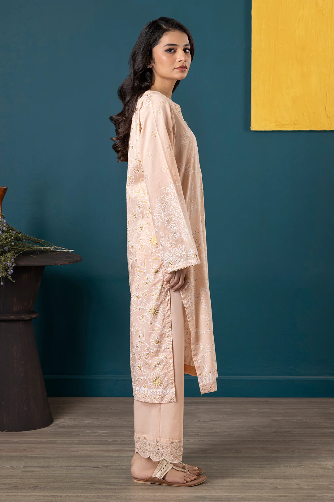Embroidered Kurta Dupatta Trouser - 1521 - Image 9
