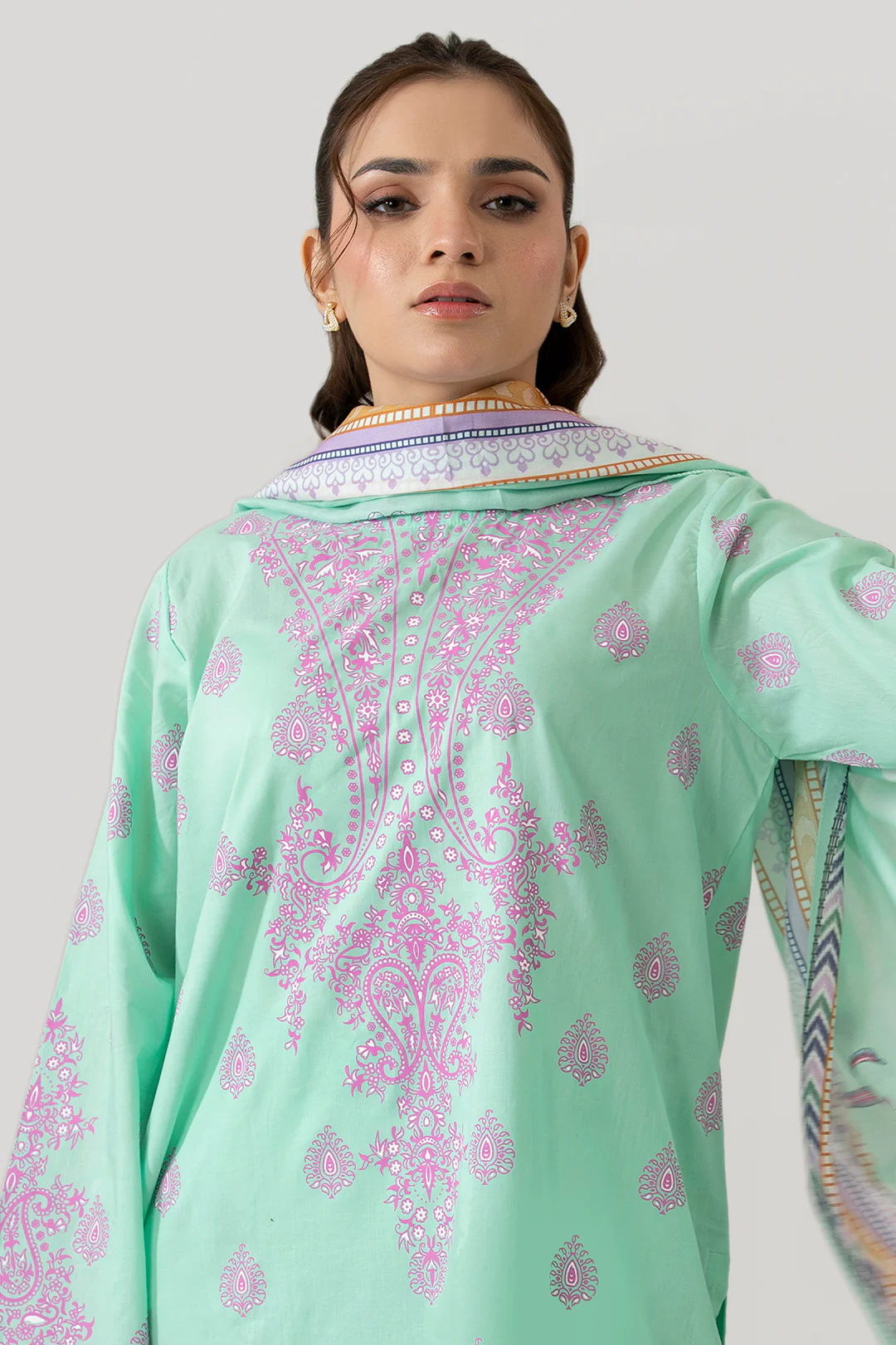 Kurta Dupatta Trouser - 1573 - Image 4