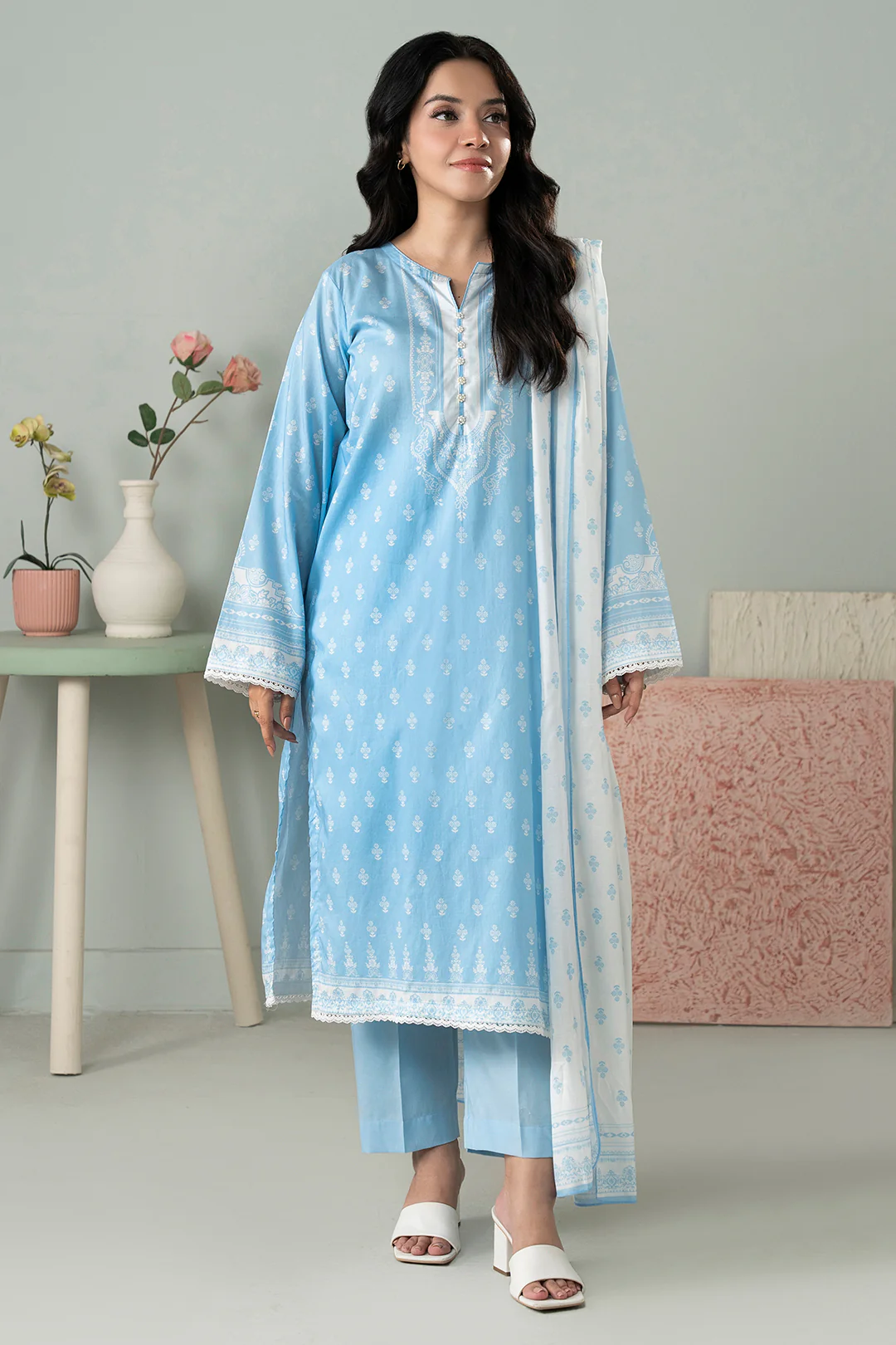 Kurta Dupatta Trouser - 1574 - Image 3