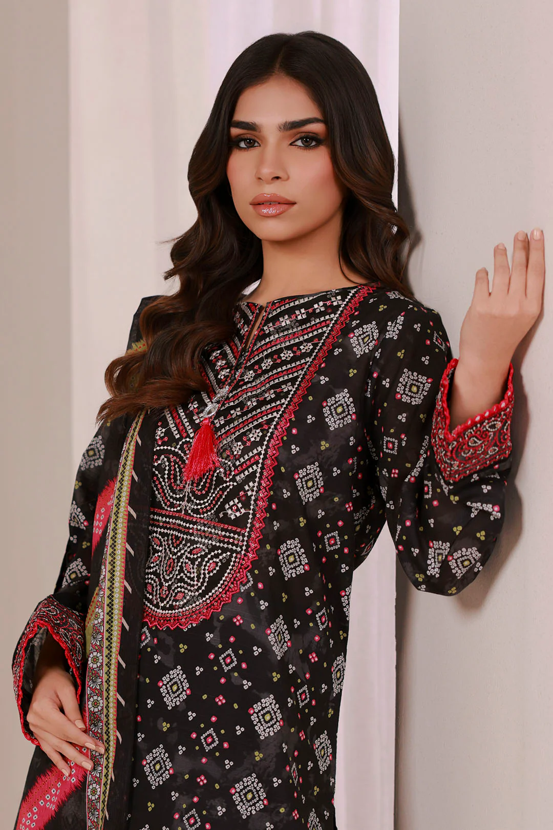 Embroidered Kurta Dupatta Trouser - 1633 - Image 2