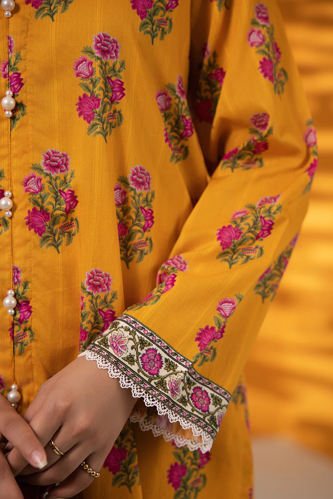 Kurta Dupatta Trouser - 1699 - Image 5