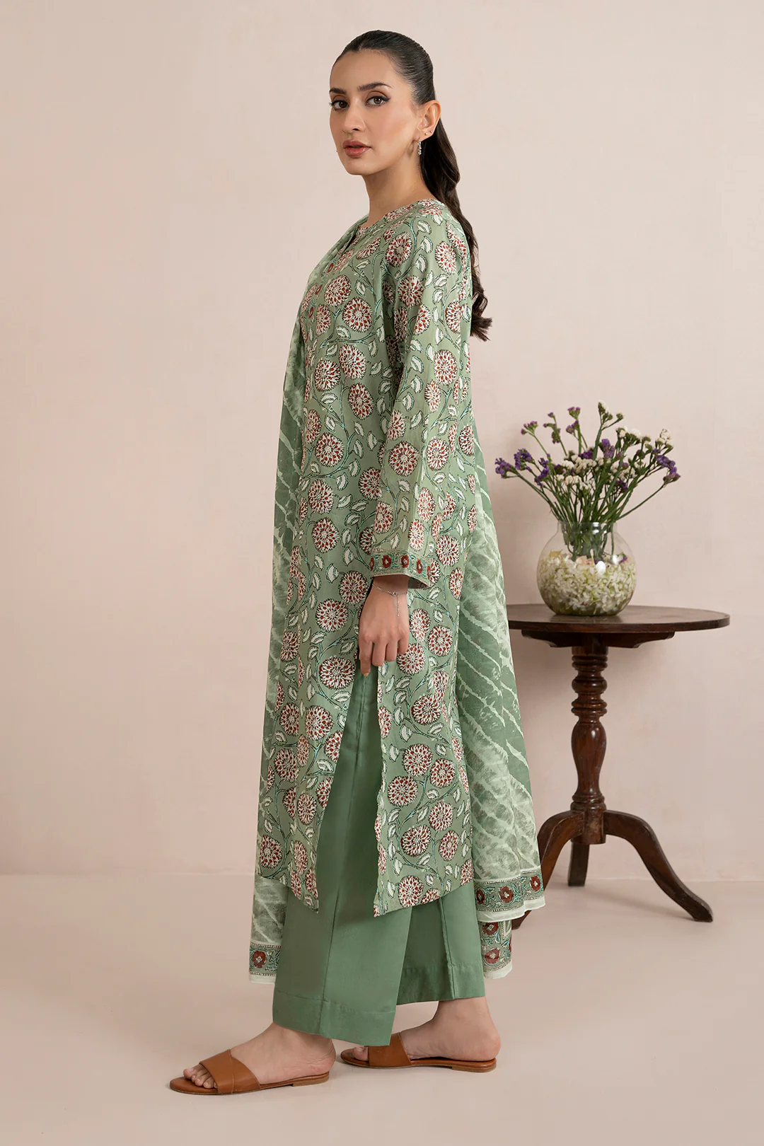 Kurta Dupatta Trouser - 1704 - Image 3