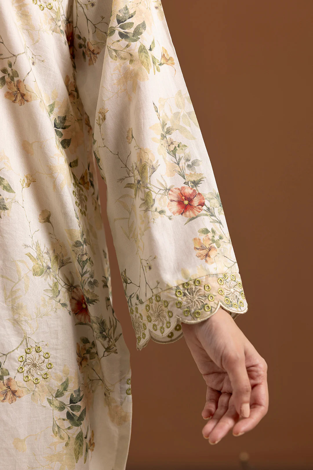 Embroidered Kurta Dupatta Trouser - 1783 - Image 8
