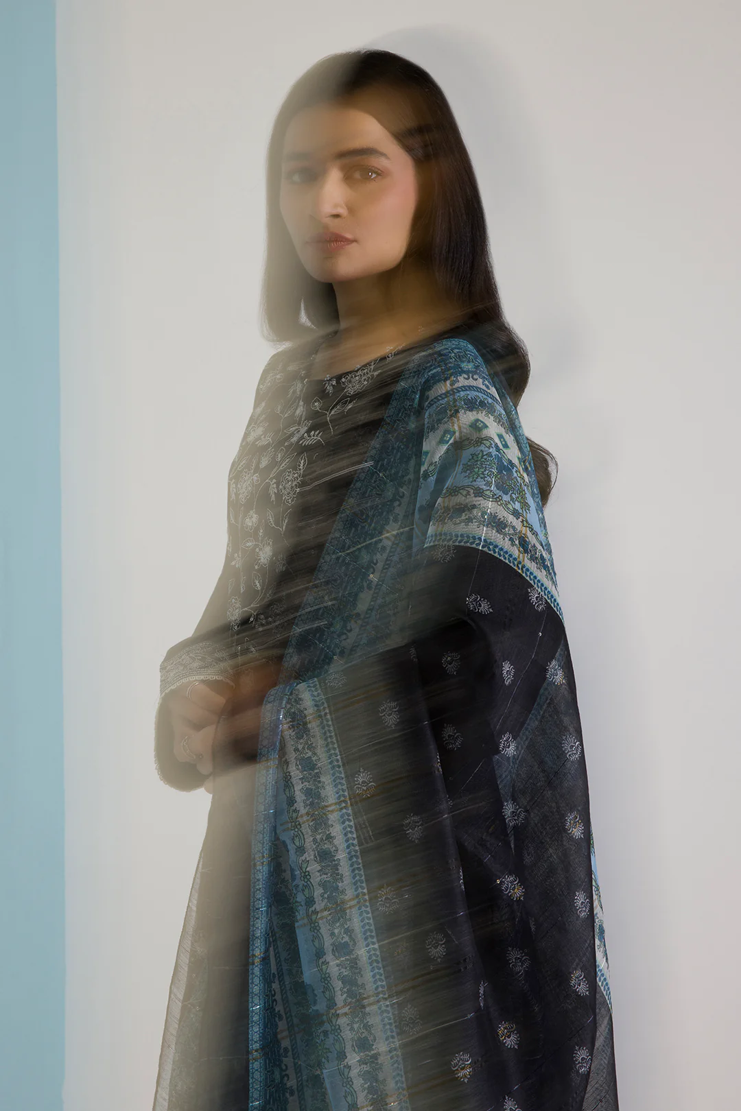 Embroidered Kurta Dupatta Trouser - 1784 - Image 7