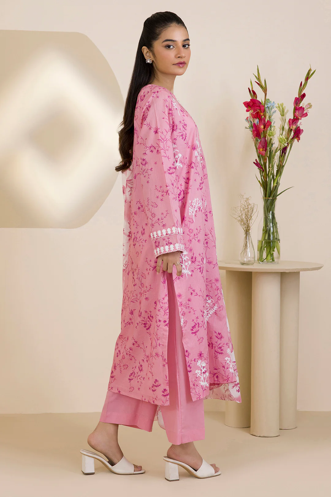 Embroidered Kurta Dupatta Trouser - 1867 - Image 5