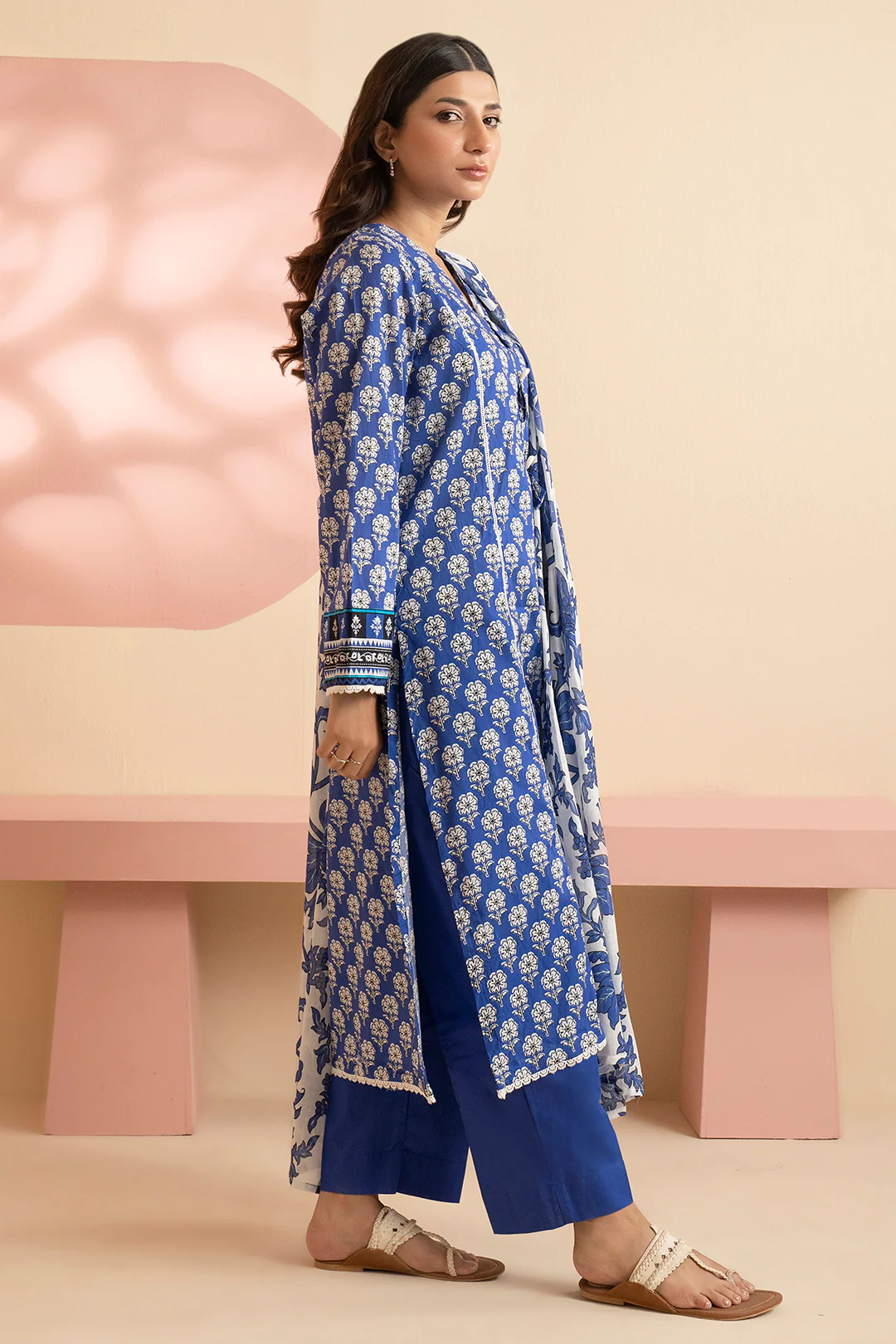 Kurta Dupatta Trouser - 1925 - Image 8