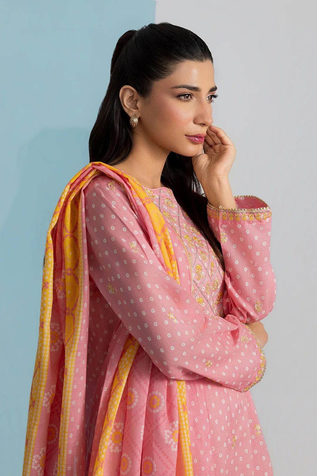 Embroidered Kurta Dupatta Trouser - 1937 - Image 5