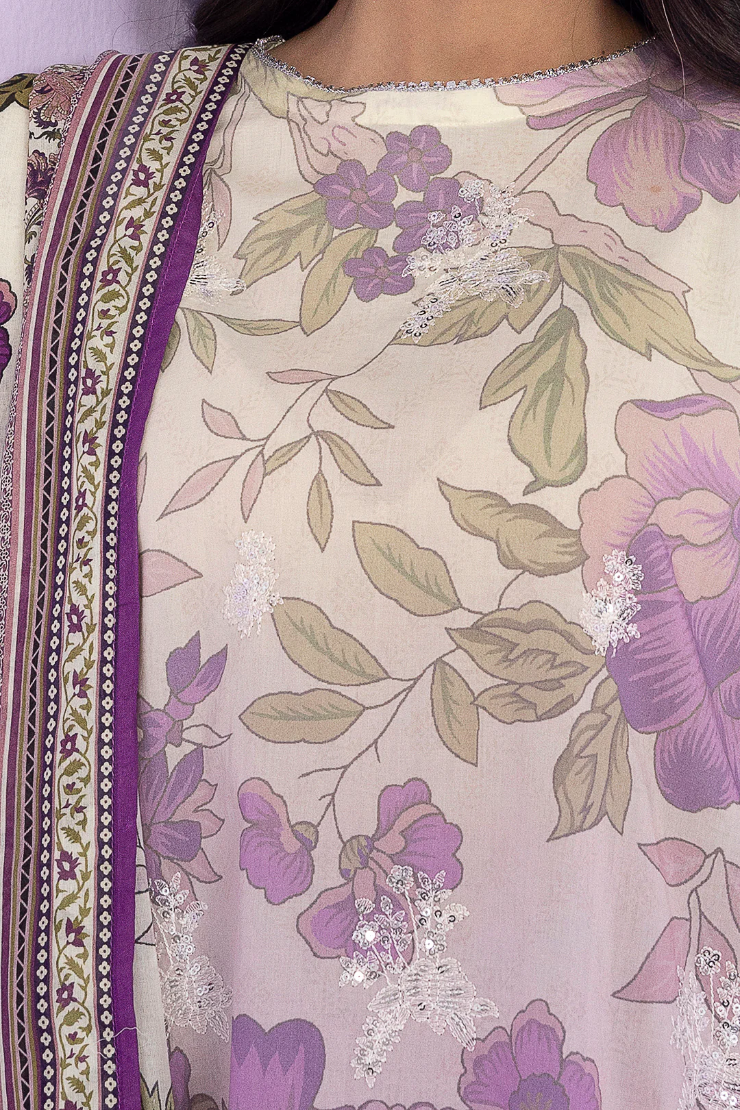 Embroidered Kurta Dupatta Trouser - 1940 - Image 3