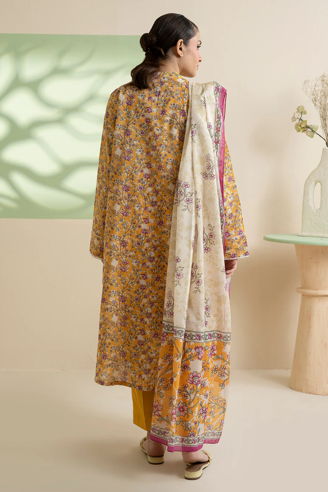 Kurta Dupatta Trouser - 1985 - Image 7
