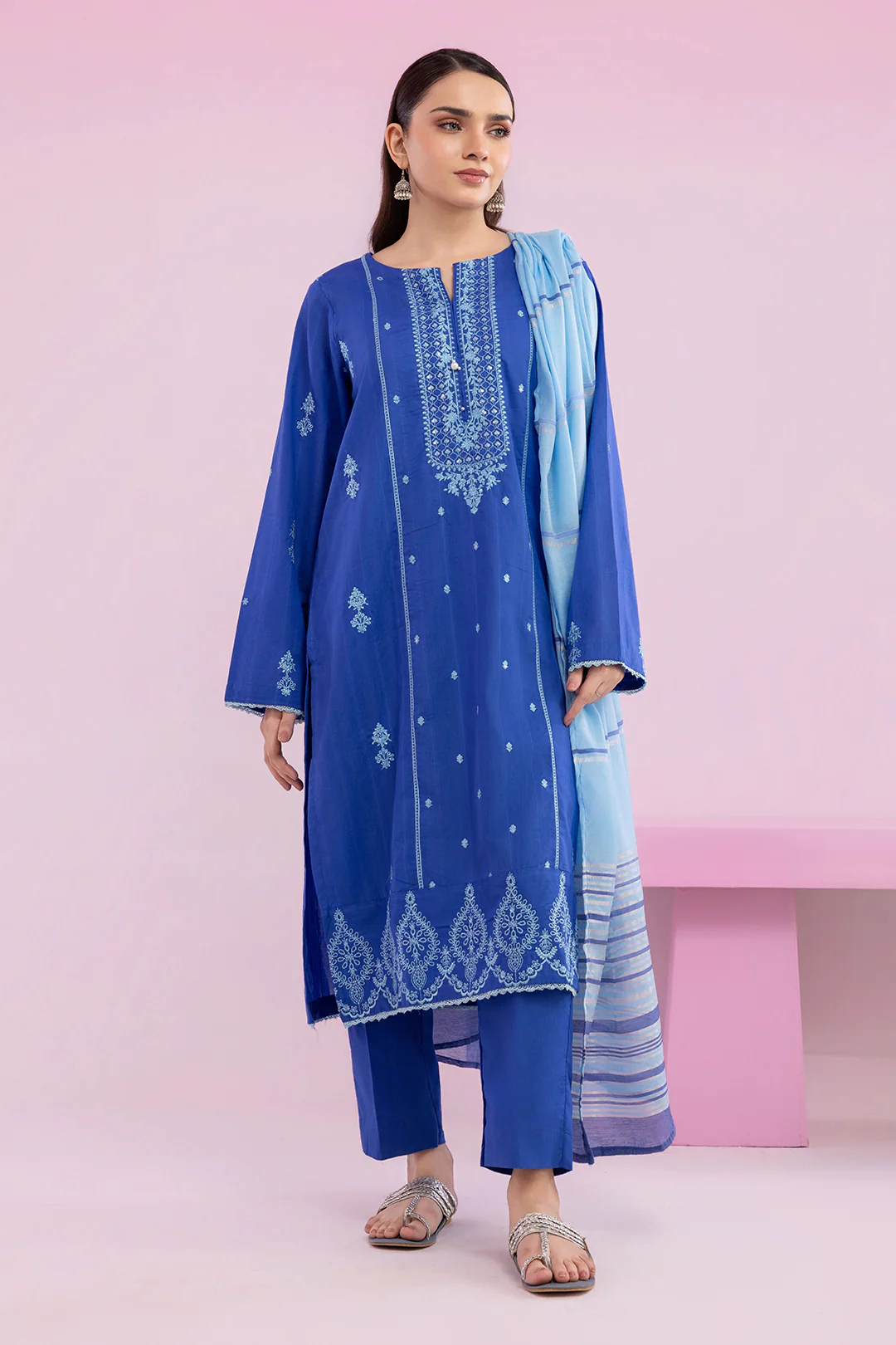 Embroidered Kurta Dupatta Trouser - 1989 - Image 3