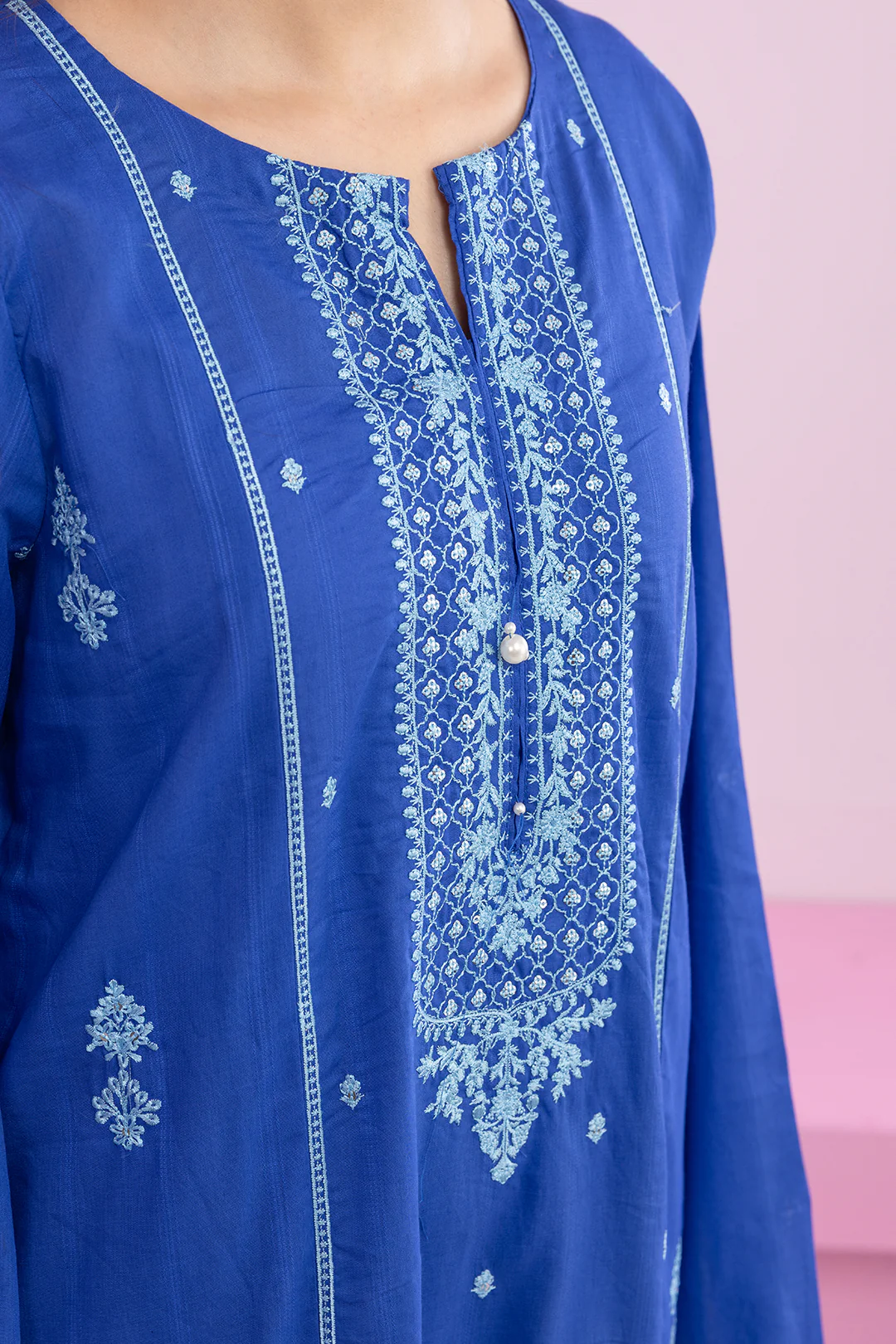 Embroidered Kurta Dupatta Trouser - 1989 - Image 6