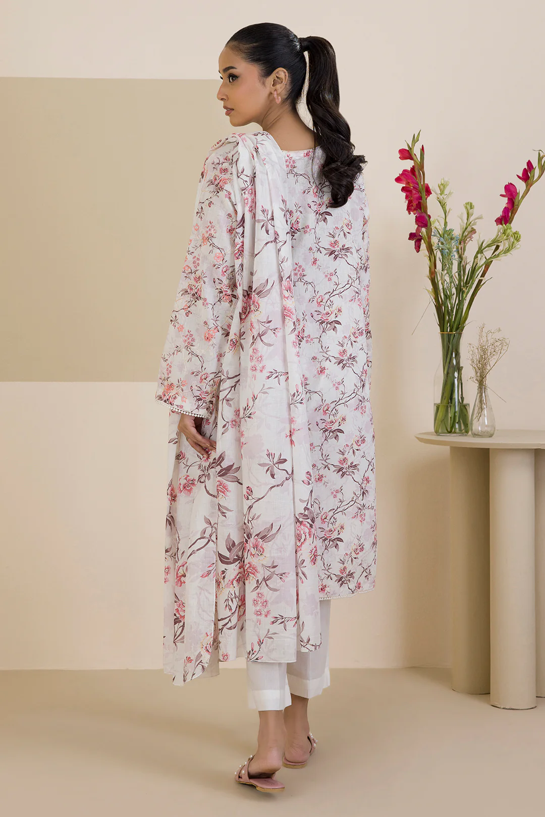 Embroidered Kurta Dupatta Trouser - 2058 - Image 7