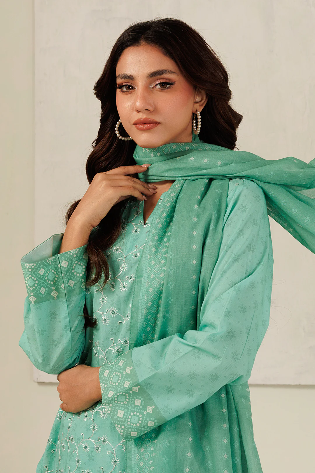 Embroidered Kurta Dupatta Trouser - 2111 - Image 2