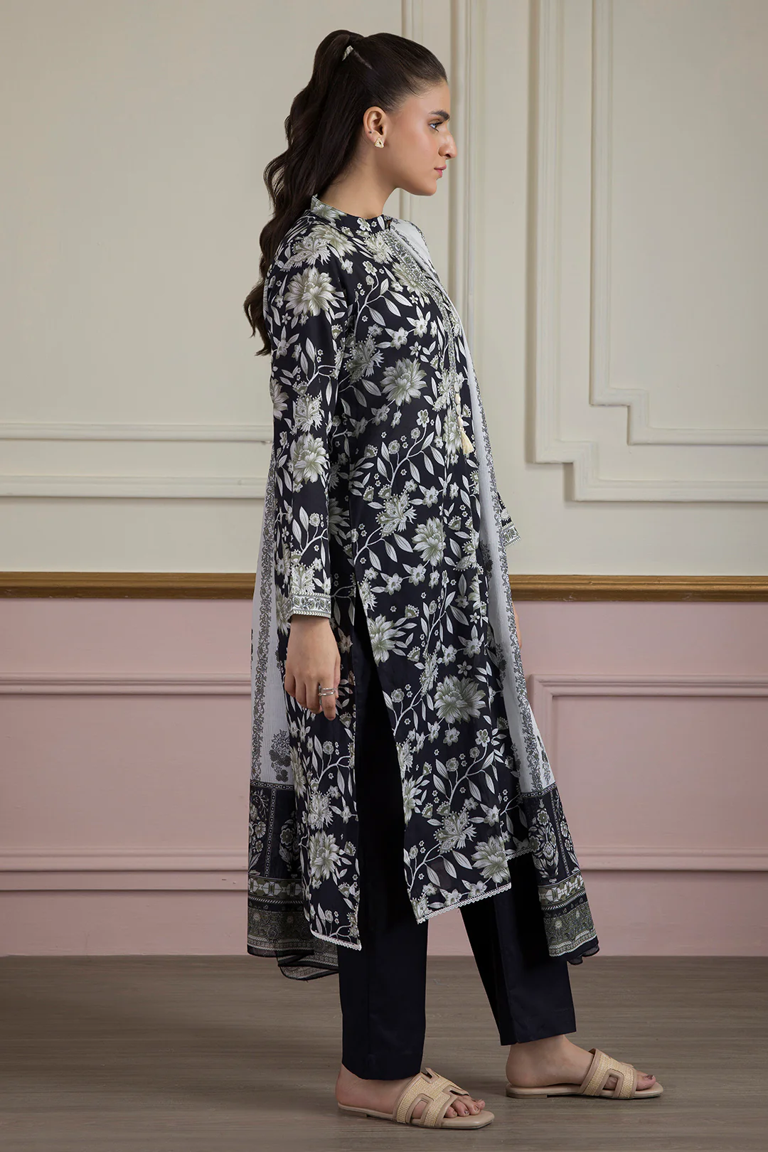 Kurta Dupatta Trouser - 2191 - Image 6