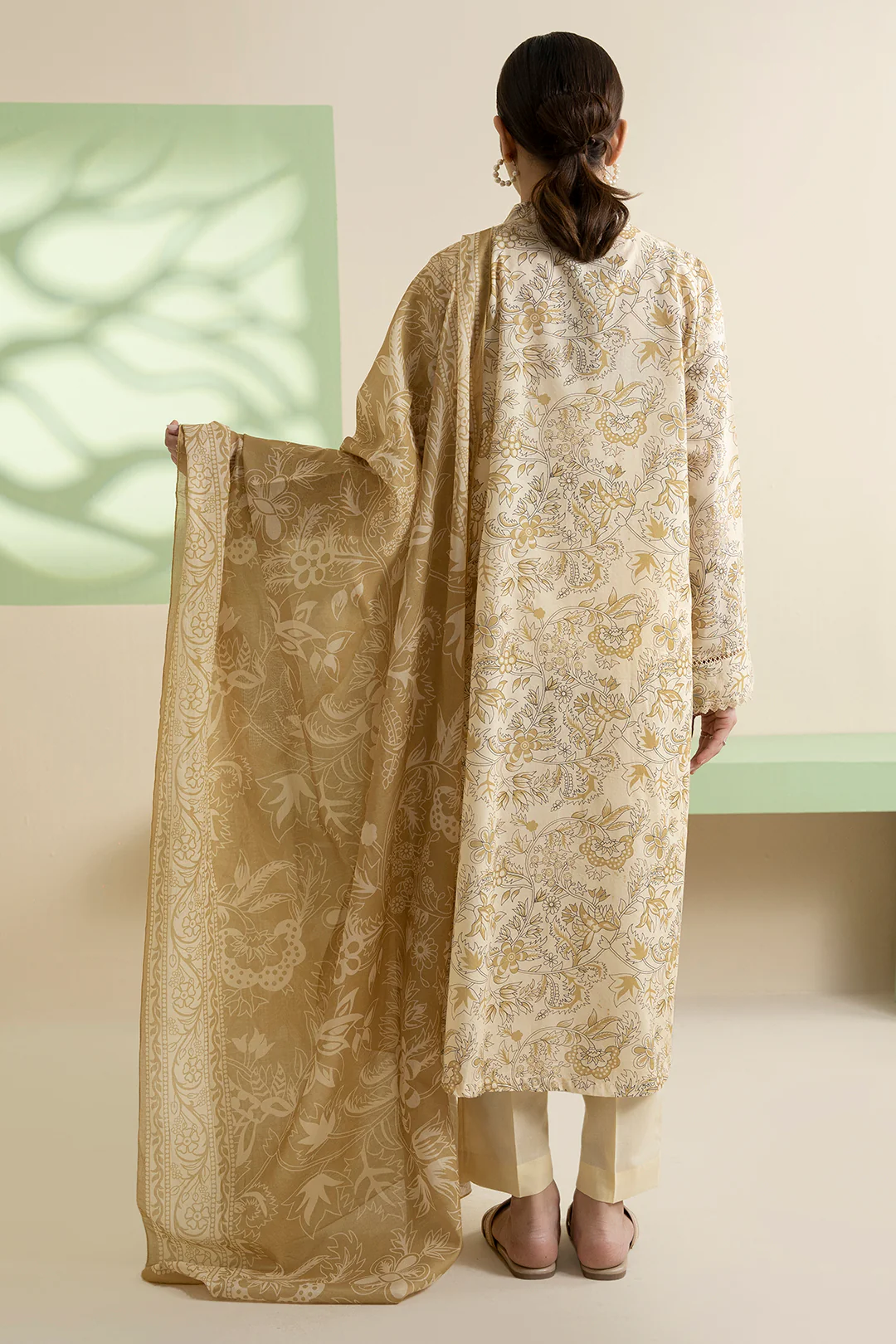 Kurta Dupatta Trouser - 2251 - Image 6