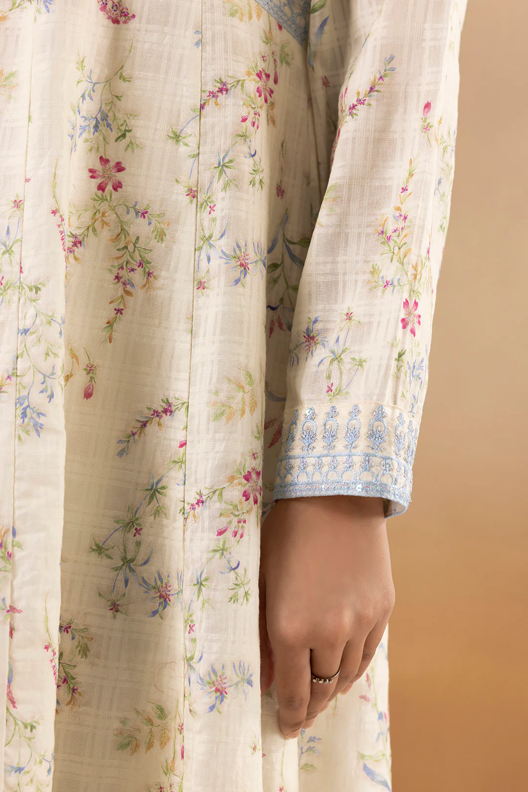 Embroidered Kurta Dupatta Trouser - 2514 - Image 6
