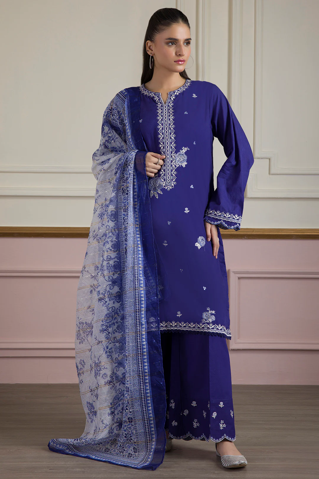 Embroidered Kurta Dupatta Trouser - 2545 - Image 3