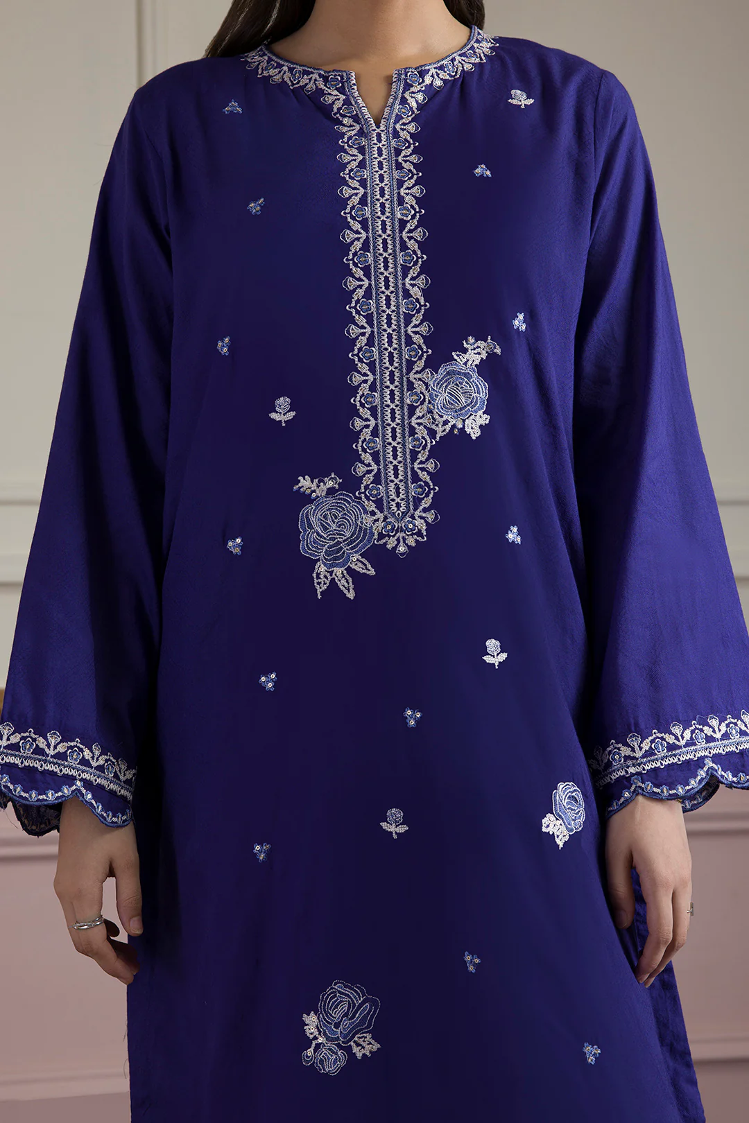 Embroidered Kurta Dupatta Trouser - 2545 - Image 5