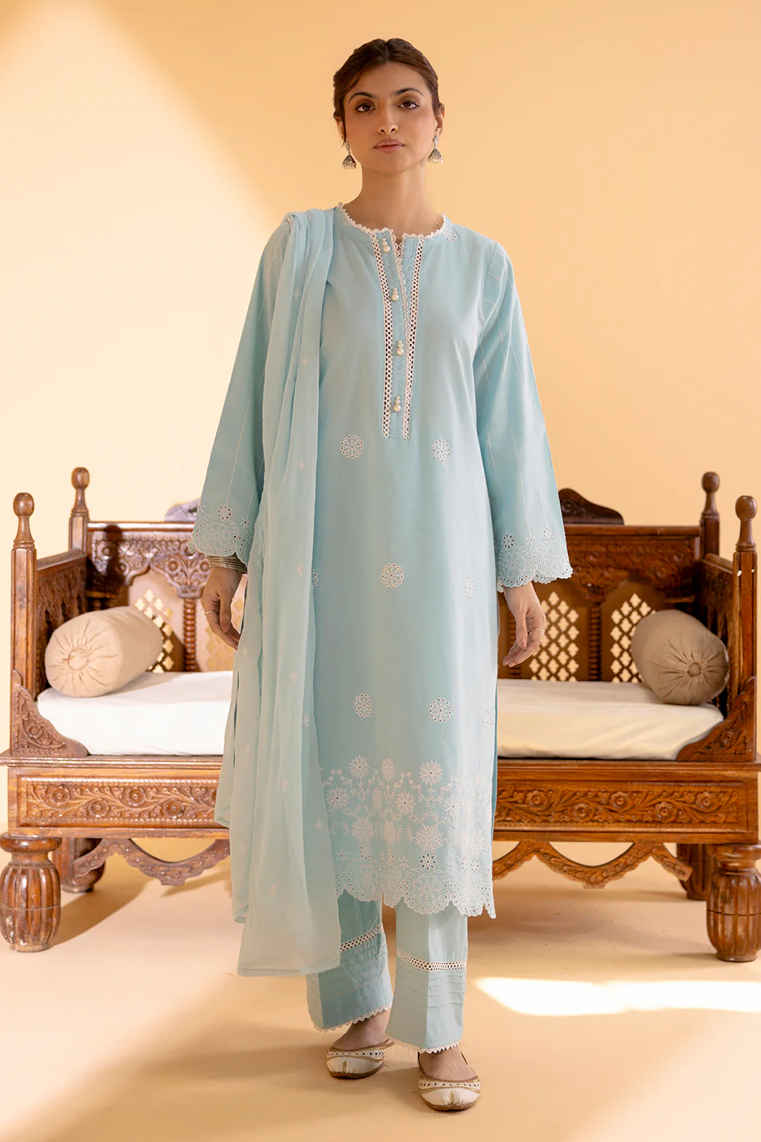 Embroidered Kurta Dupatta Trouser - 2582 - Image 7