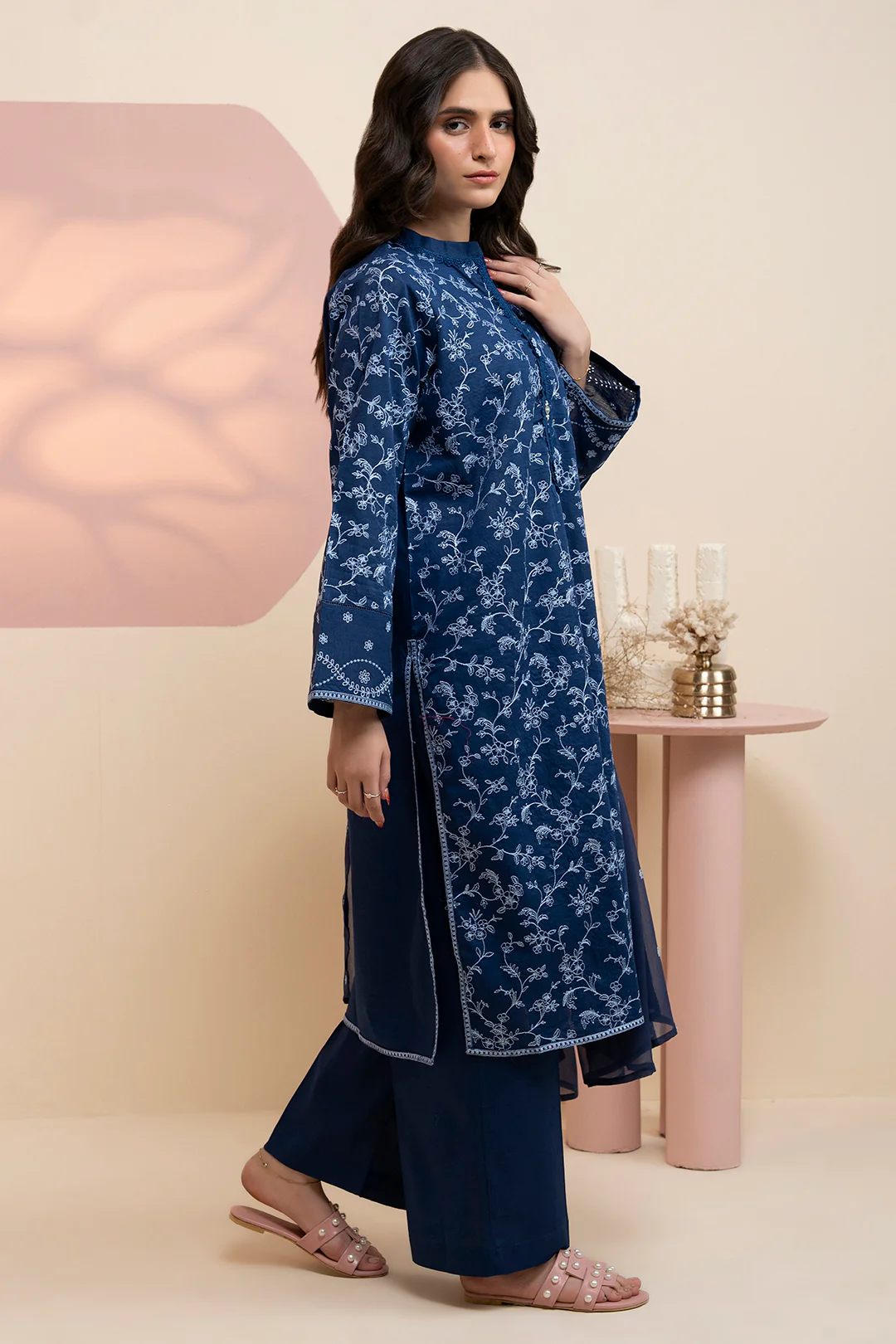 Embroidered Kurta Dupatta Trouser - 2584 - Image 6
