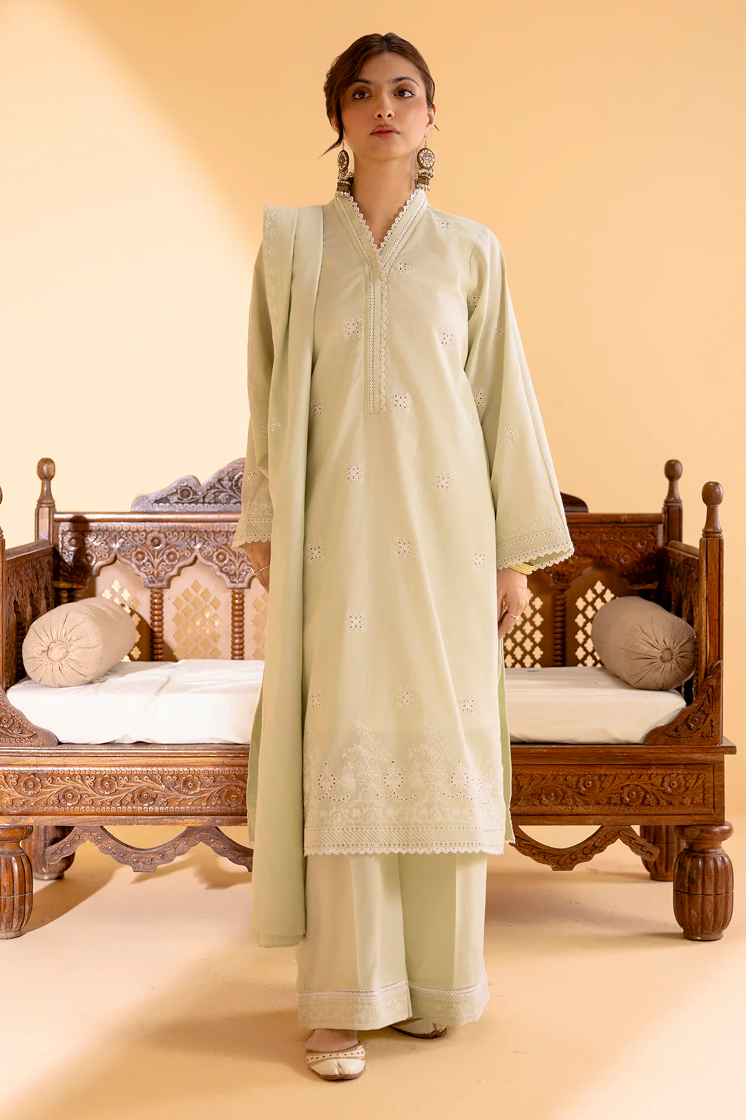 Embroidered Kurta Dupatta Trouser - 2606 - Image 3