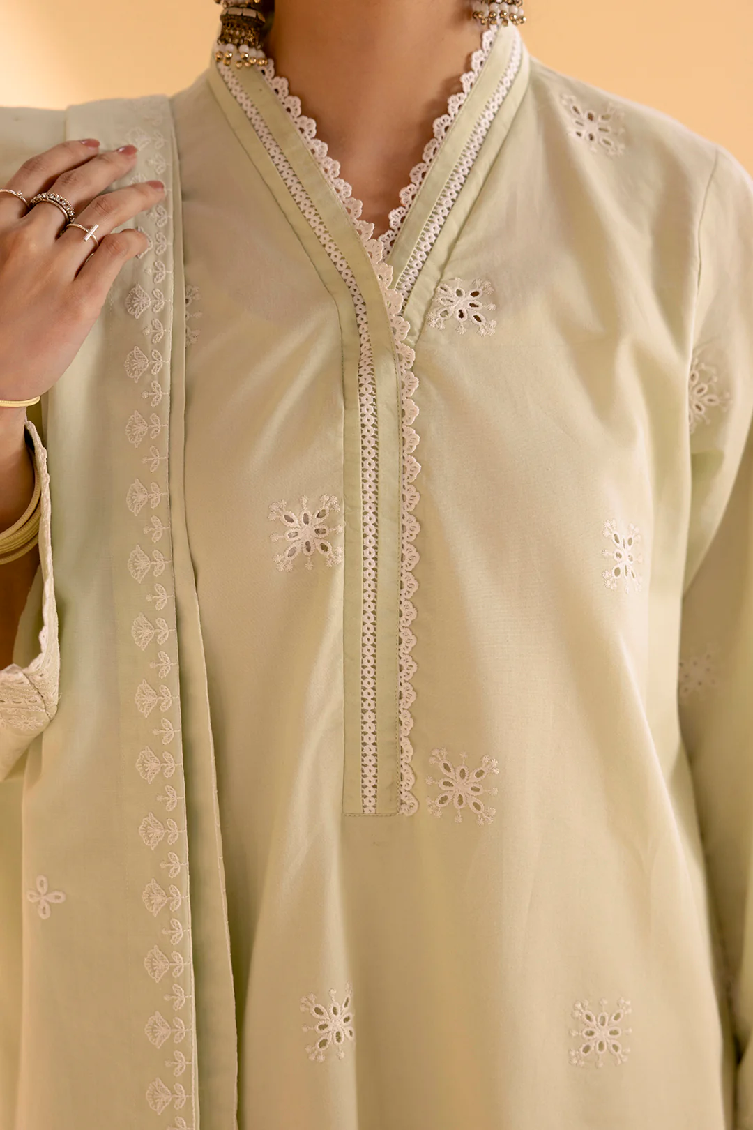 Embroidered Kurta Dupatta Trouser - 2606 - Image 4