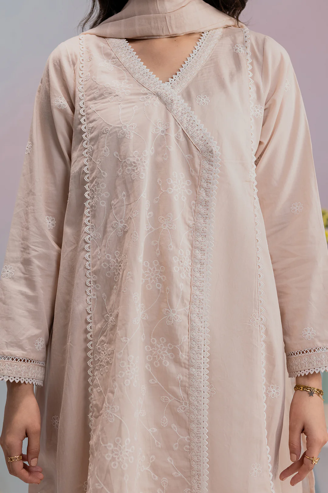 Embroidered Kurta Dupatta Trouser - 2611 - Image 3