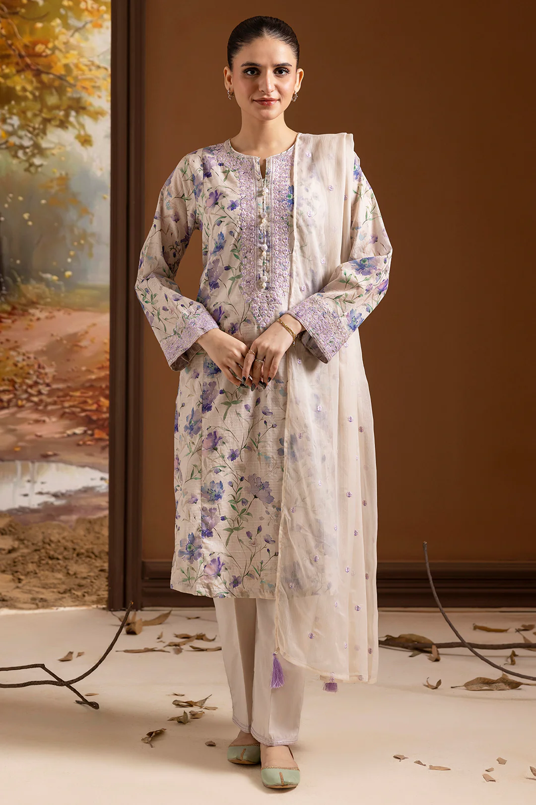 Embroidered Kurta Dupatta Trouser - 2639