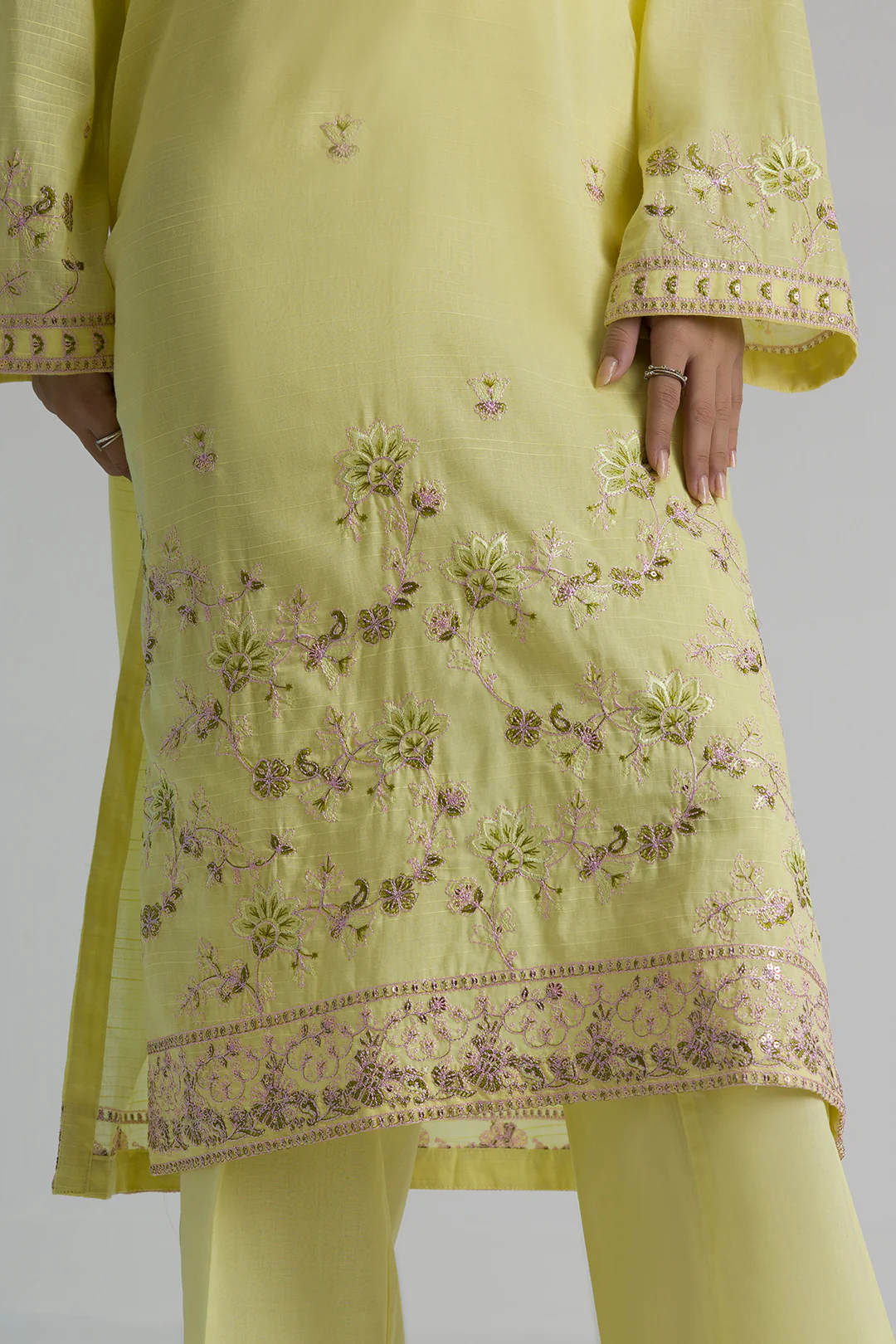 Embroidered Kurta Dupatta Trouser - 2650 - Image 6