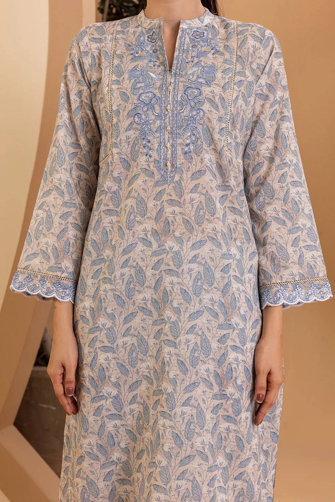 Embroidered Kurta Dupatta Trouser - 2652 - Image 4