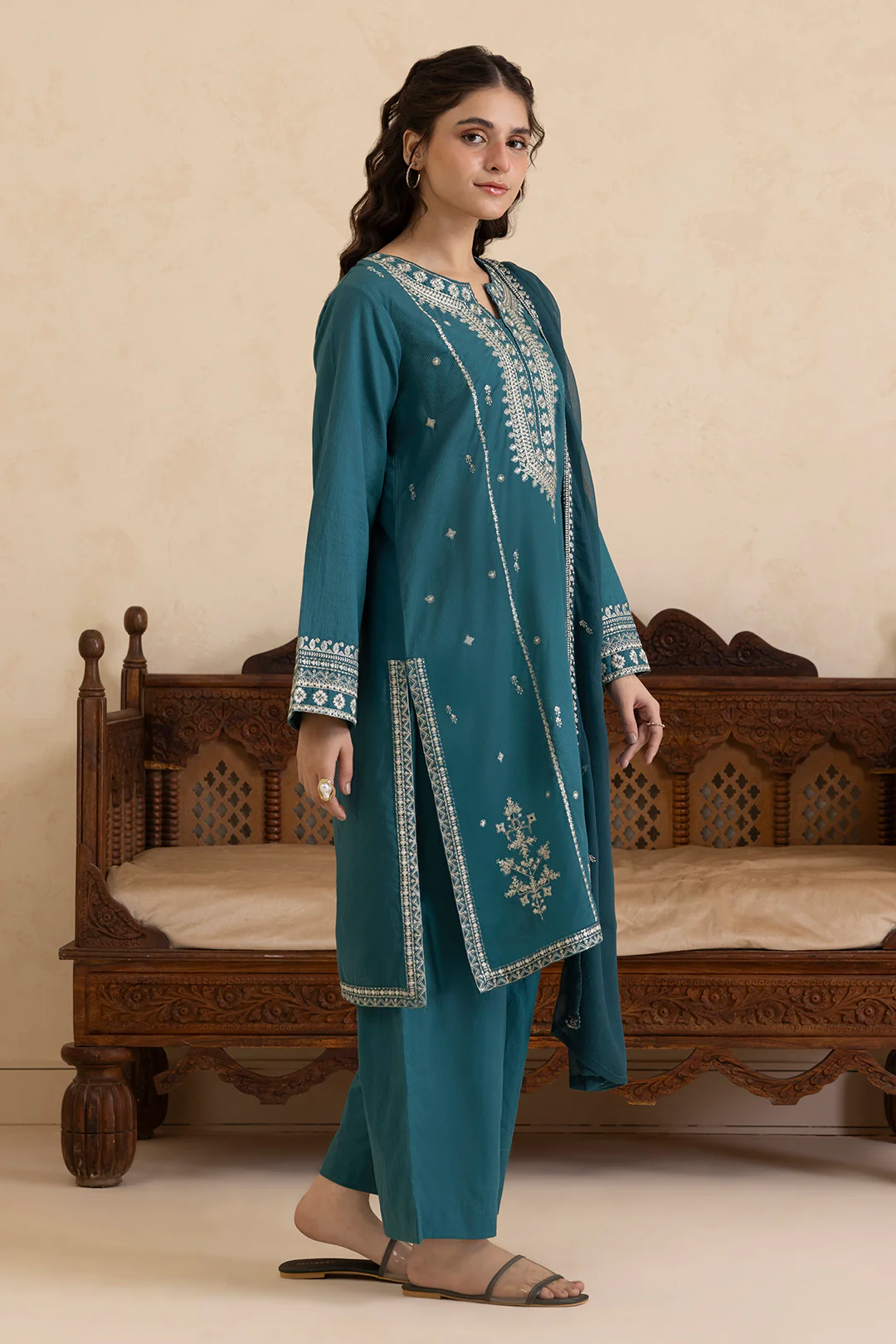 Embroidered Kurta Dupatta Trouser - 2669 - Image 5