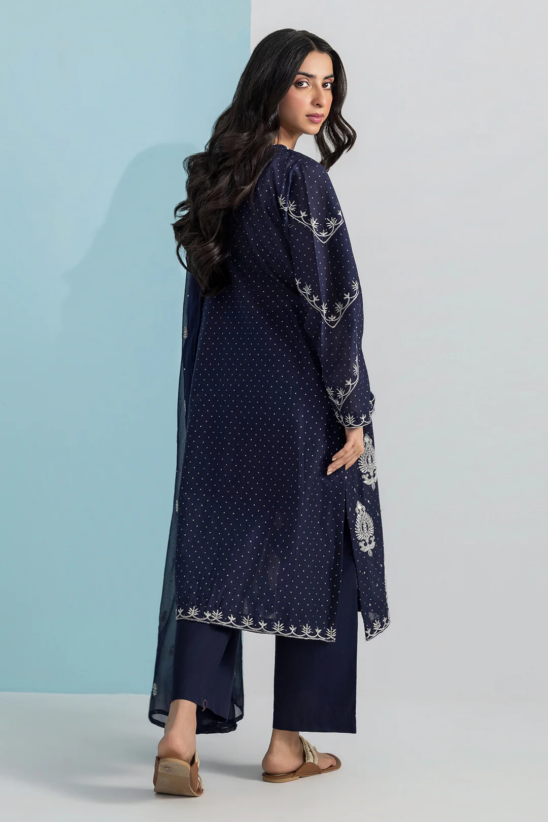 Embroidered Kurta Dupatta Trouser - 2688 - Image 8