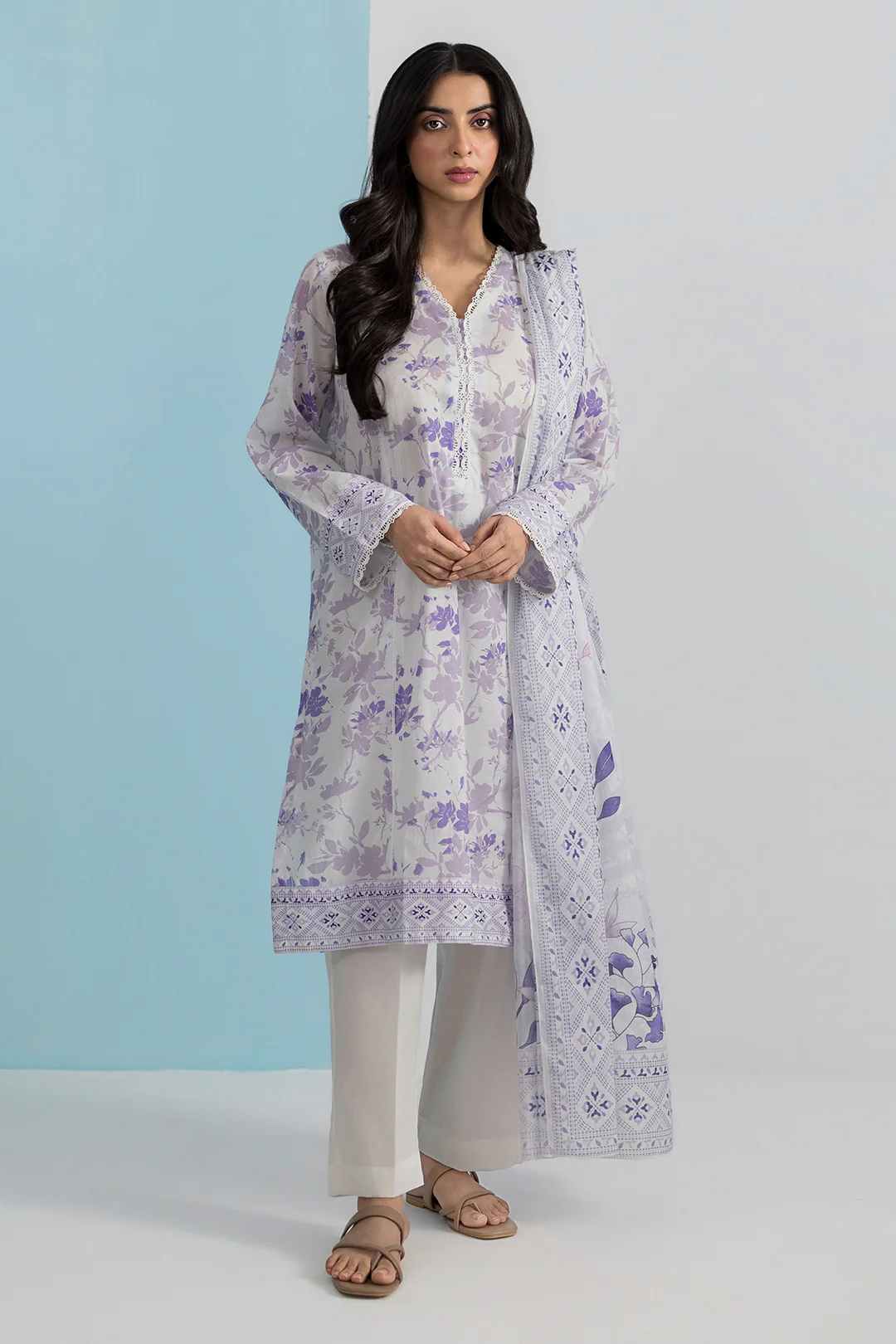 Kurta Dupatta Trouser - 1944