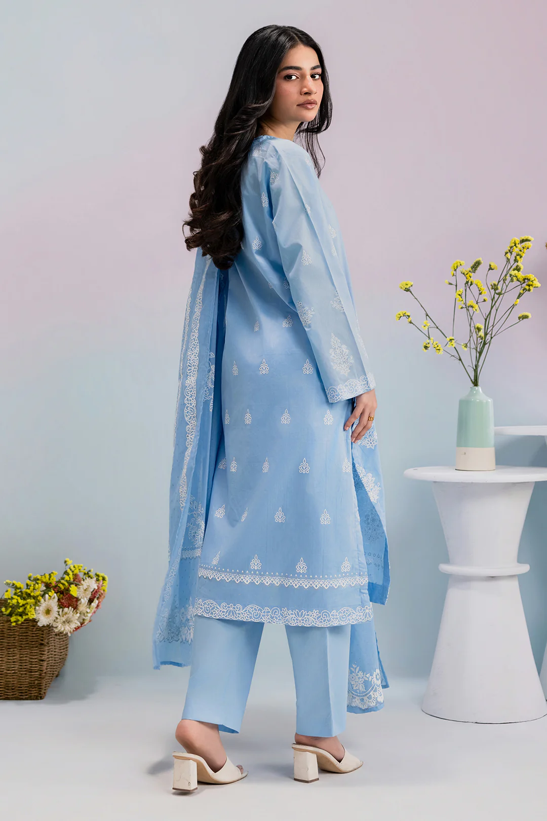 Kurta Dupatta Trouser - 1949 - Image 7