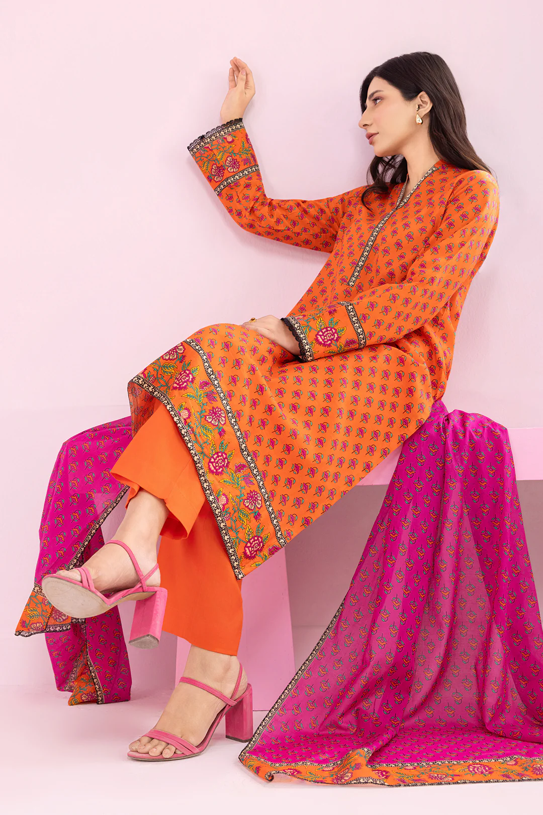 Kurta Dupatta Trouser - 2158 - Image 6