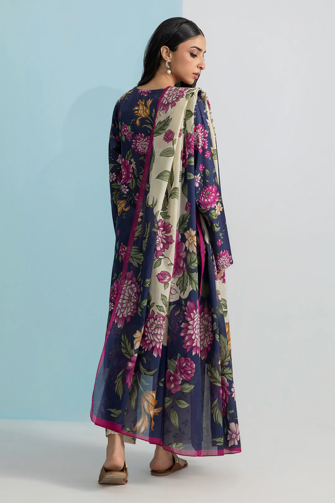 Kurta Dupatta Trouser - 2159 - Image 8