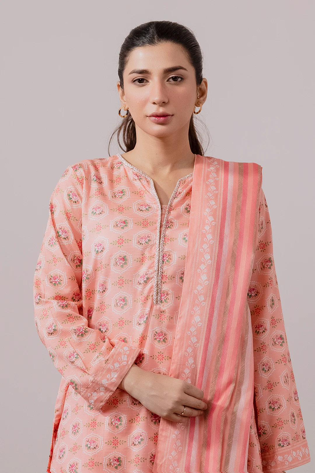 Kurta Dupatta Trouser - 2160 - Image 2