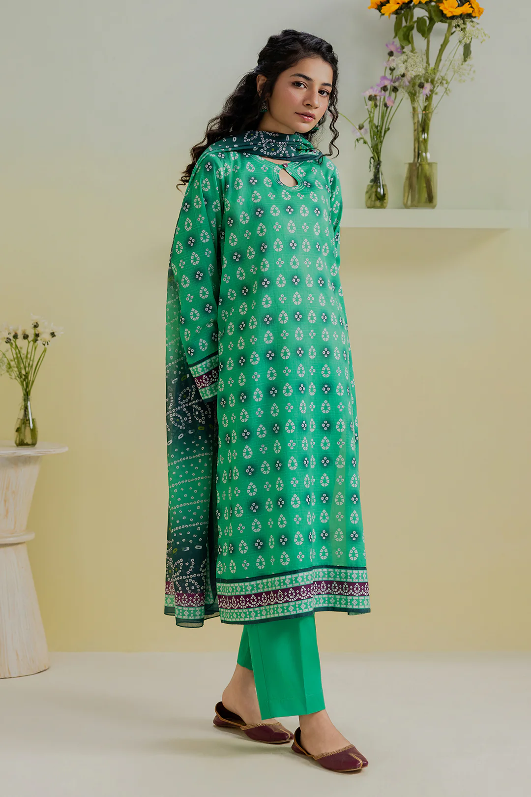 Kurta Dupatta Trouser - 2162 - Image 3