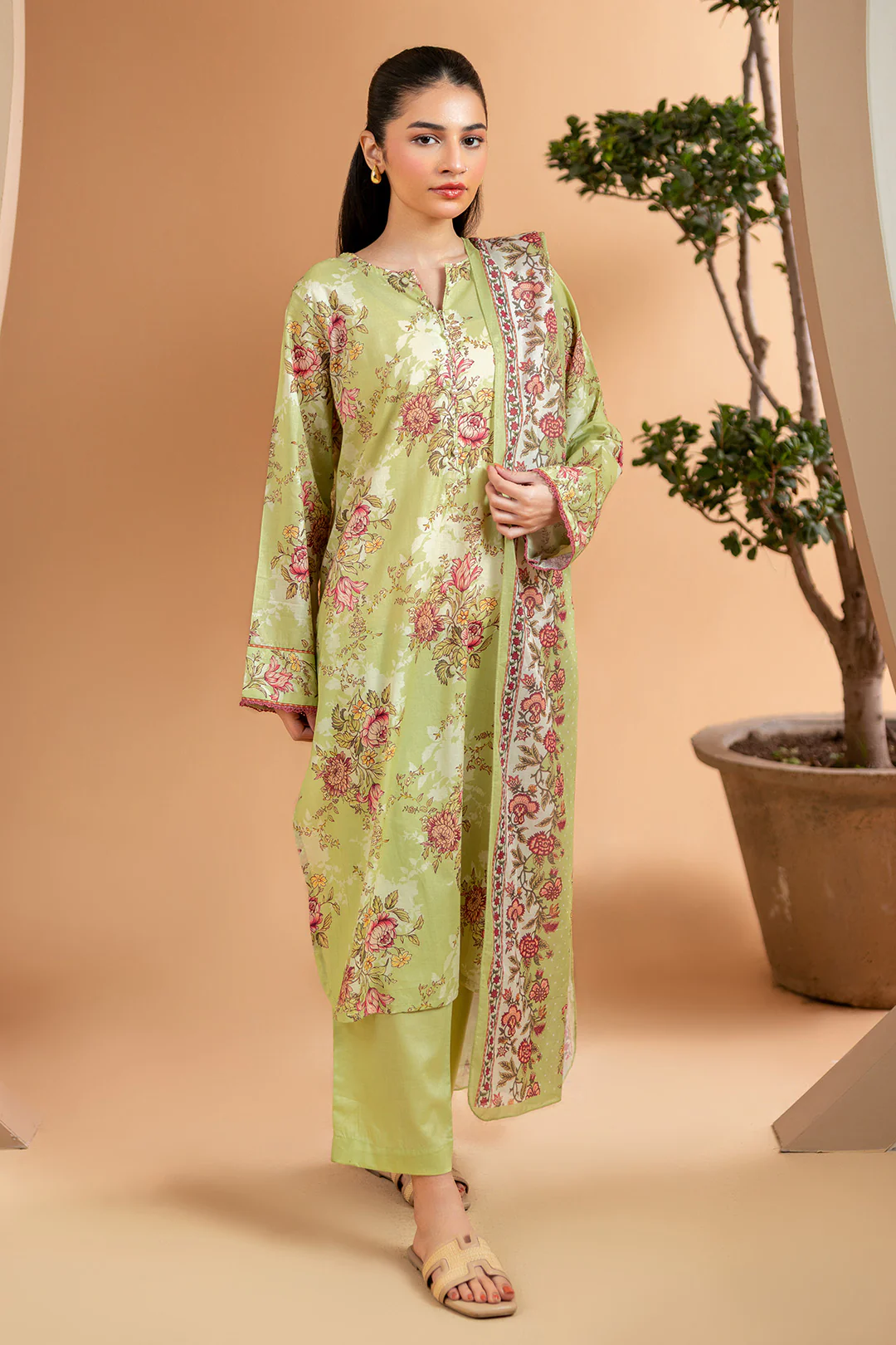 Kurta Dupatta Trouser - 2177 - Image 3