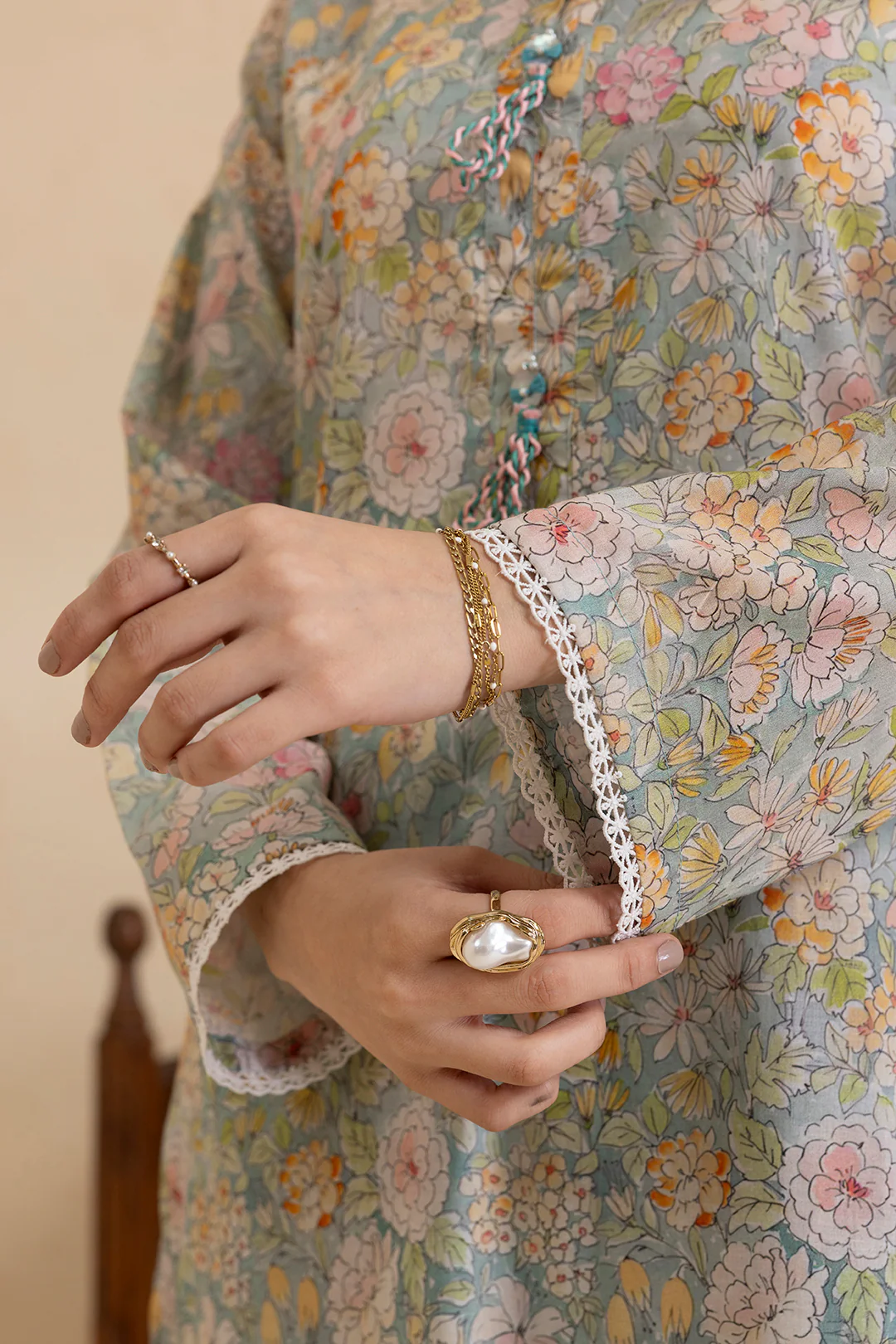 Kurta Dupatta Trouser - 2184 - Image 6
