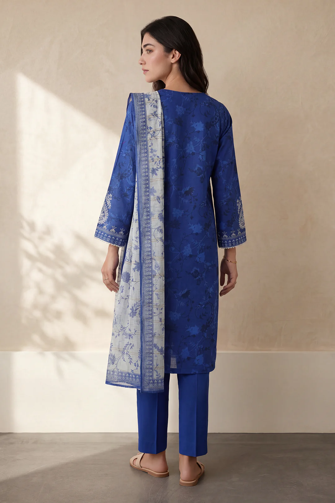 Embroidered Kurta Dupatta Trouser - 2192 - Image 6