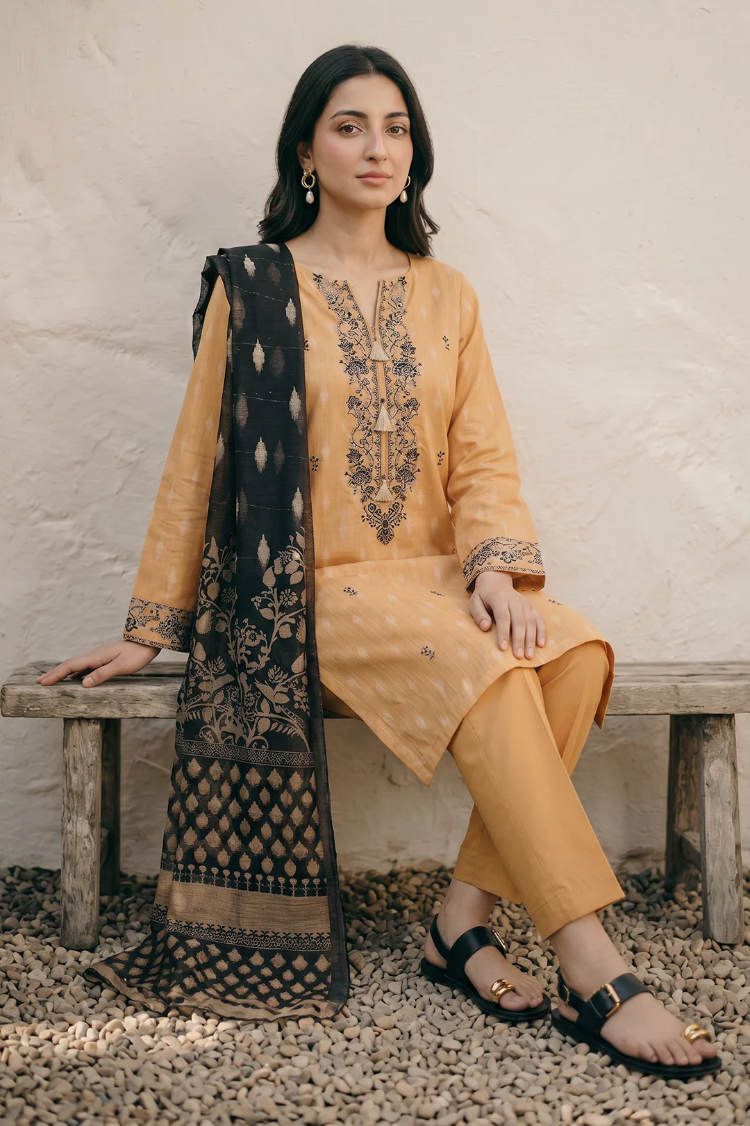 Embroidered Kurta Dupatta Trouser - 2194 - Image 2