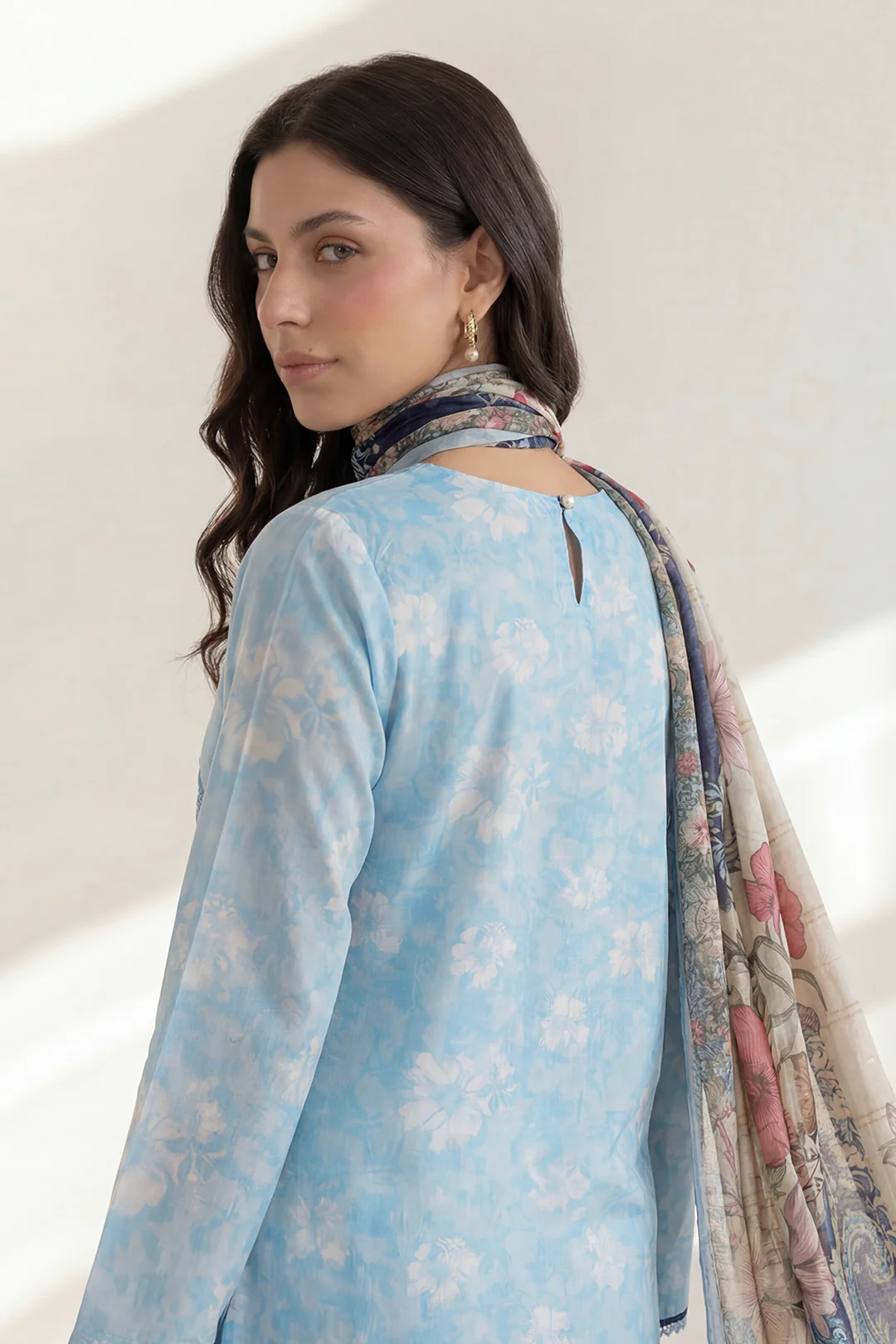 Embroidered Kurta Dupatta Trouser - 2201 - Image 6