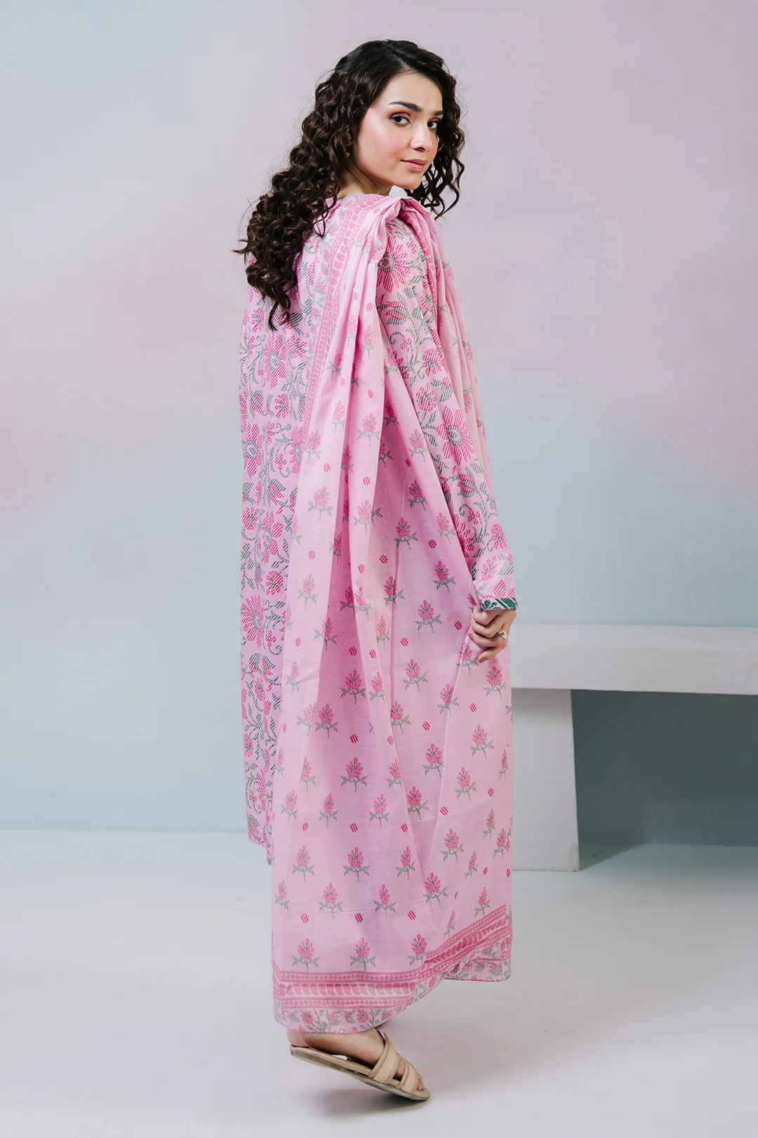 Kurta Dupatta Trouser - 2498 - Image 4