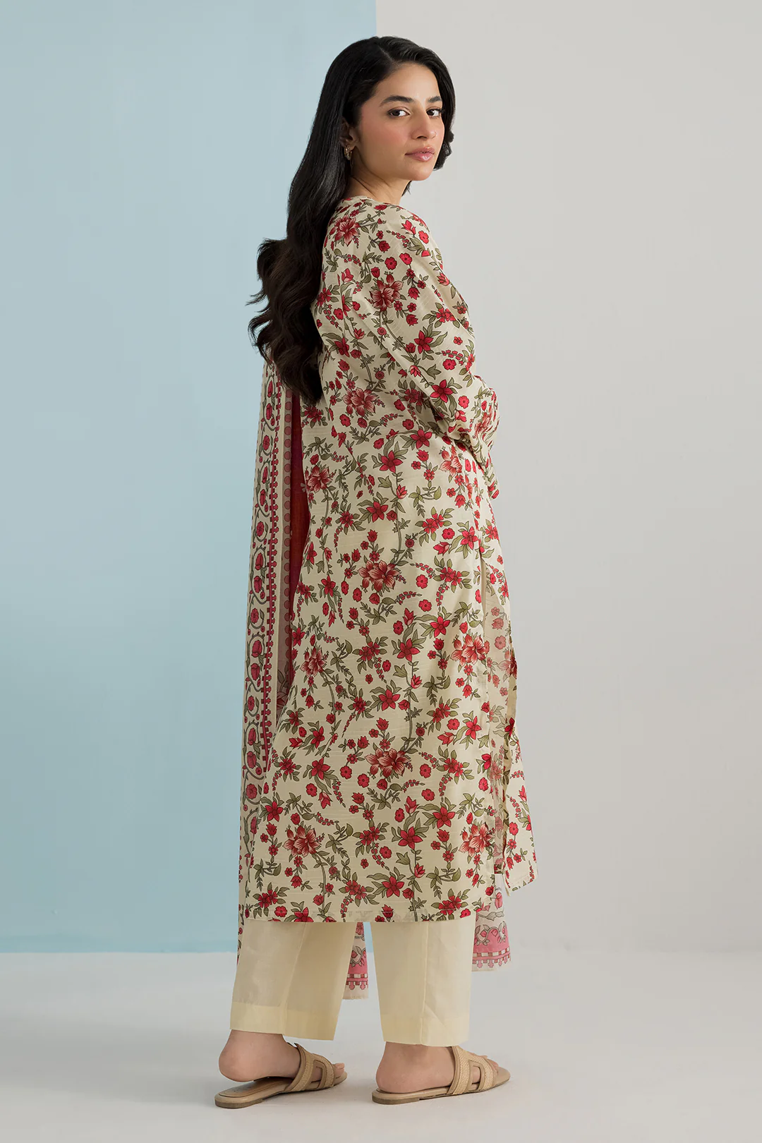 Kurta Dupatta Trouser - 2687 - Image 4